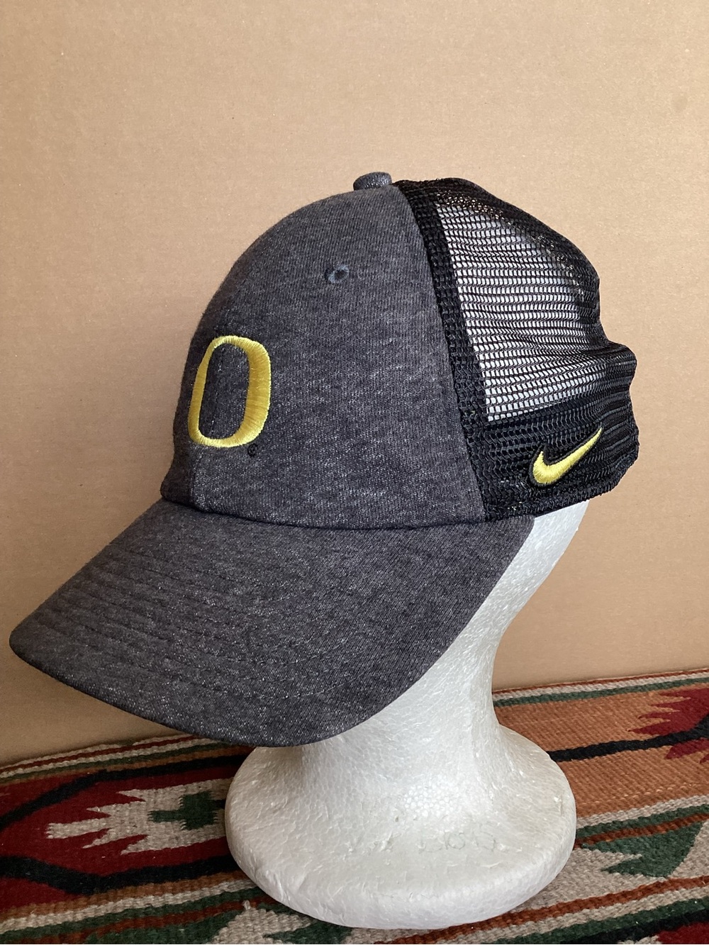 Nike Oregon ducks SnapBack Mesh Hat Heritage86